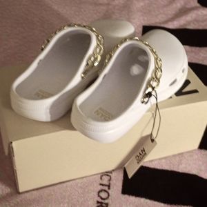Madden NYC clogs